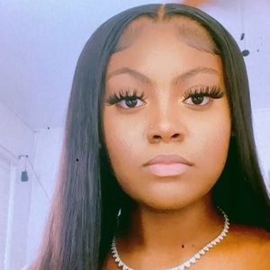 Meet your Posher, Tyeena